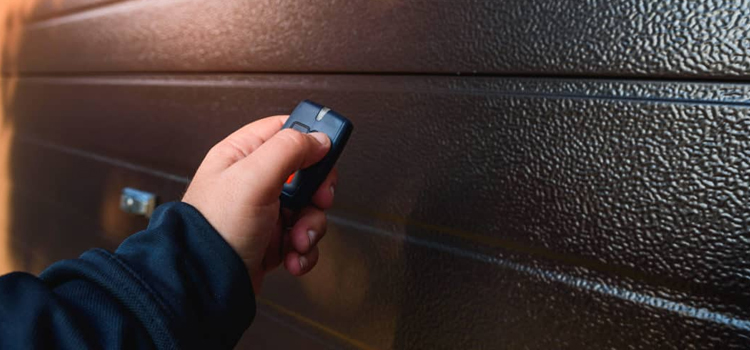 automatic door opener with remote control in Covina